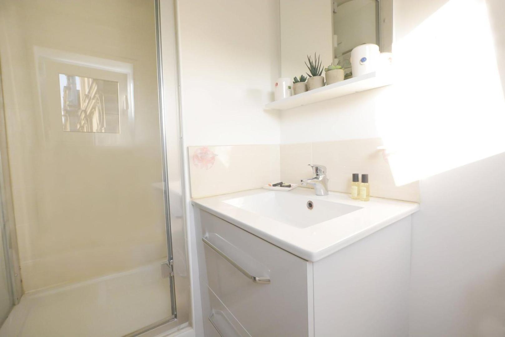 Guestready - Lumineux Pres De La Gare Ranelagh Appartement Parijs
